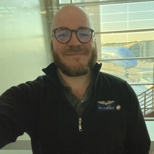 Breeze Flight Attendant - PVD