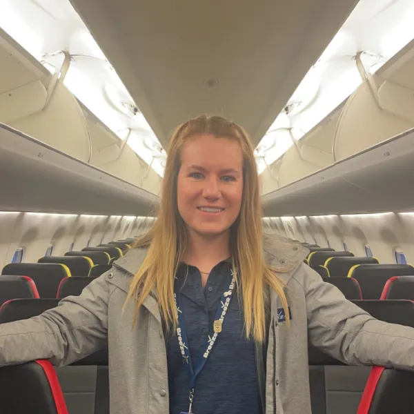 Breeze Flight Attendant - ORF